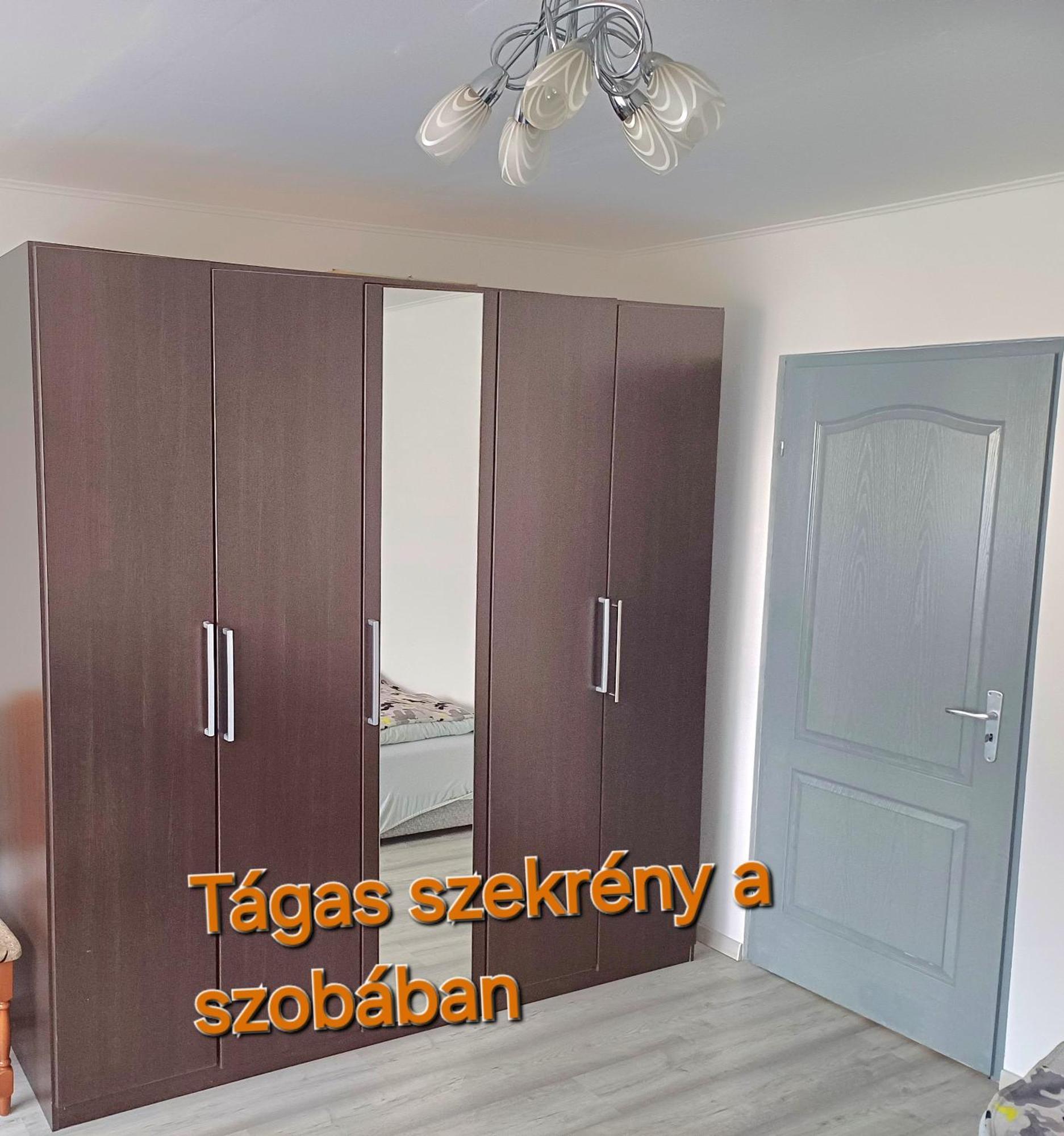 Kiss-Szollosi Vendeghaz Debrecen Ngoại thất bức ảnh